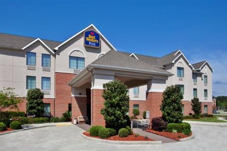 Best Western Executive Hotel & Suites