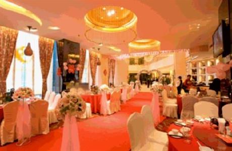 New Century Hotel