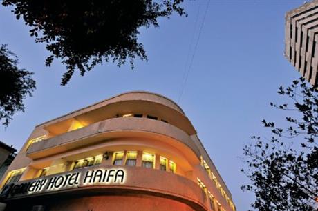 Gallery Hotel
