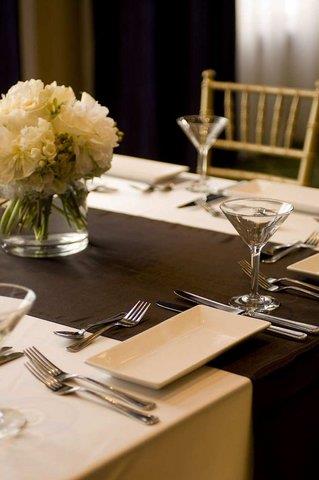 Doubletree Guest Suites Charleston-Historic District