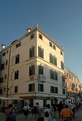 Hotel Antiche Figure