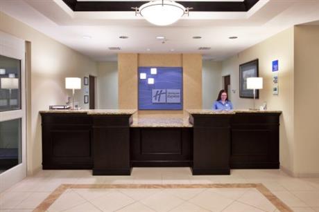 Holiday Inn Express Hotel & Suites SAVANNAH - MIDTOWN