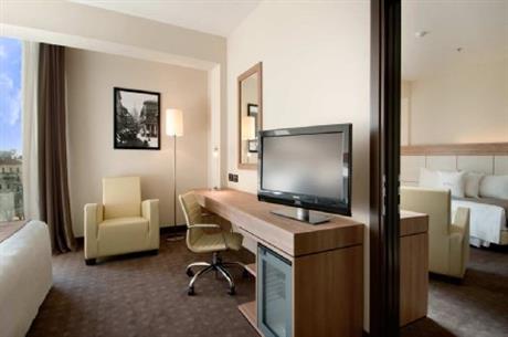 MILAN DOUBLETREE BY HILTON