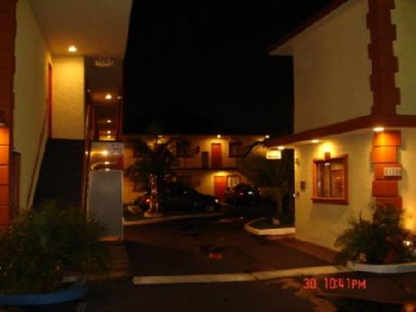 Paradise Inn and Suites