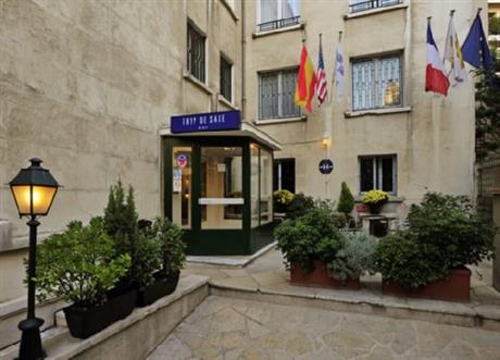 TRYP Paris De Saxe