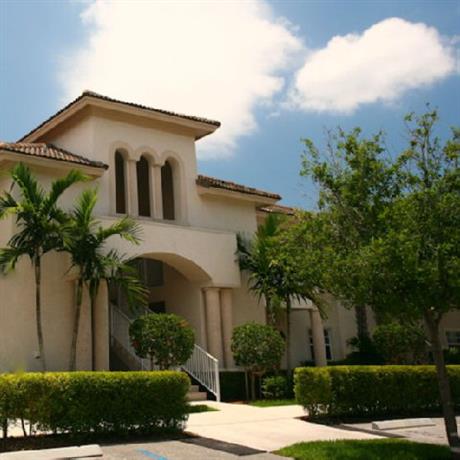Perfect Drive Golf Villas at PGA Village