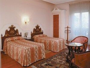 Hotel Pantheon