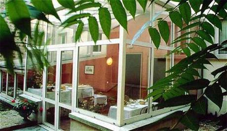 West County Hotel