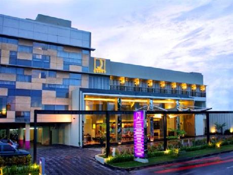 Quest Hotel Semarang