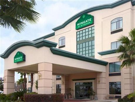 Wingate by Wyndham Houston / Willowbrook