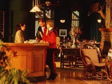 Emerald Lake Lodge