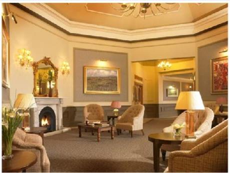 Castlecourt Hotel