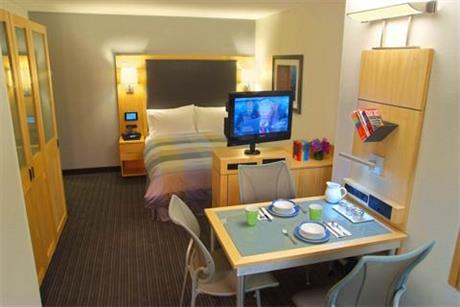 WORLD CENTER HOTEL