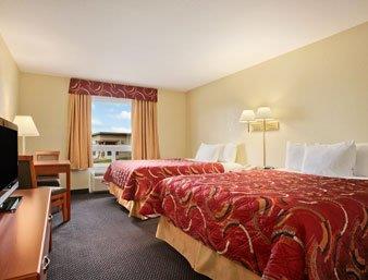 Days Inn & Suites - Thompson