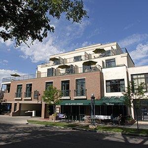 Inn At Cherry Creek