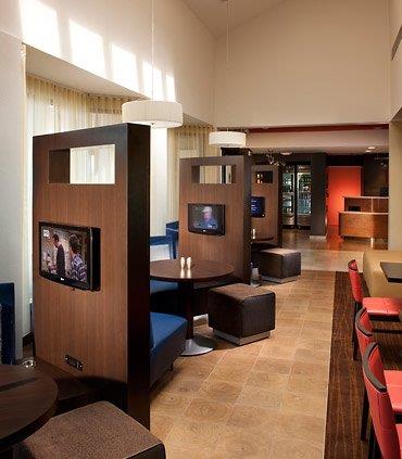 Courtyard Orlando Airport