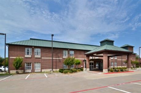 BEST WESTERN PLUS Addison Galleria Hotel