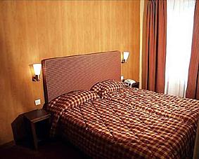 Hotel Relais De Paris Cambronne