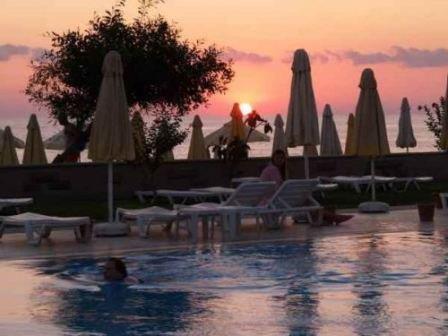Sunset Beach Resort