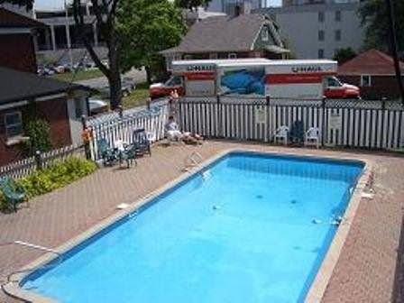 Ritz Inn Niagara and Wedding Chapel