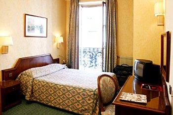INTER-HOTEL MESLAY REPUBLIQUE
