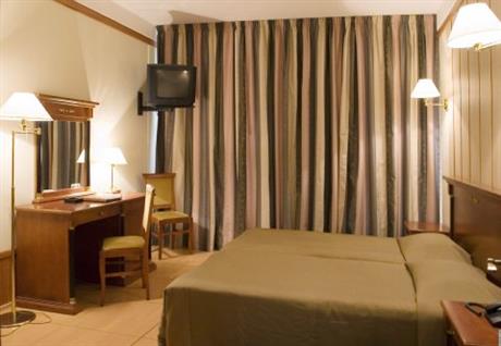 Kristoff Hotel