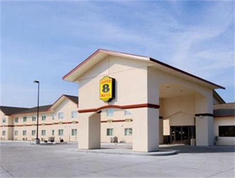 Super 8 Alma
