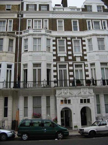 Somerset Hotel