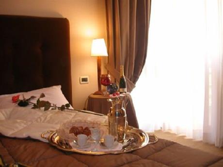 Farnesina Hotel