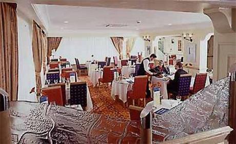 Suites Hotel Knowsley