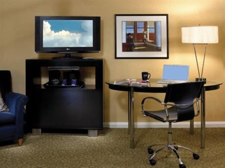 Hotel Deca