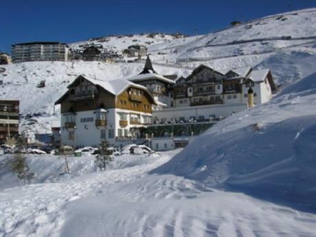 GRAN HOTEL MONACHIL