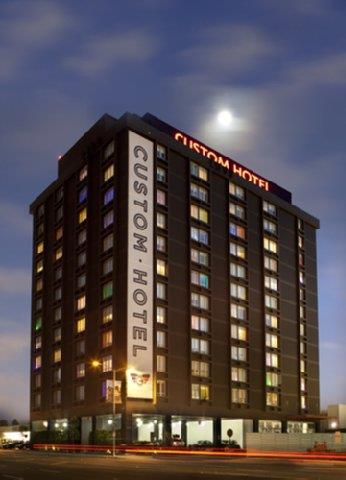 Custom Hotel LAX