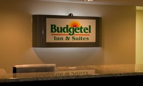 Motel 6 Atlanta Northeast