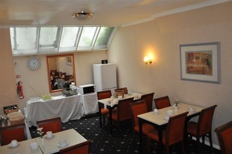 Corbigoe Hotel