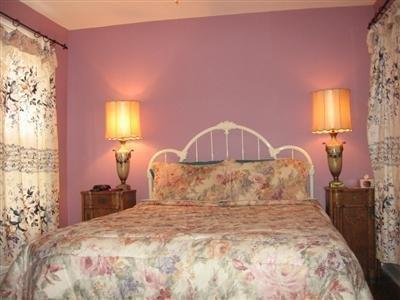Niagara Inn Bed & Breakfast