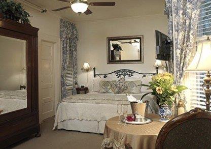 Washington Square Inn