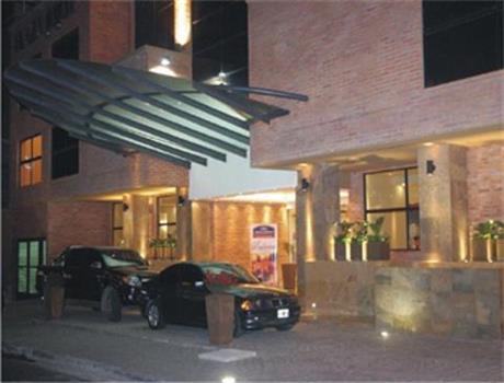 Howard Johnson Plaza Jujuy