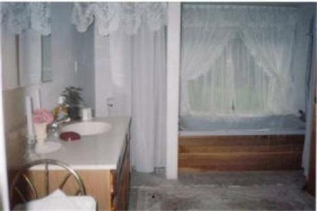 Kootenay Lake and Hot Springs Retreat