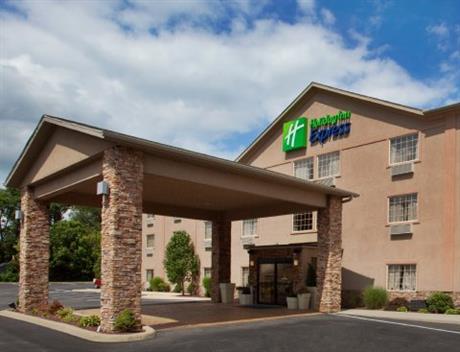 Holiday Inn Express MT PLEASANT- SCOTTDALE
