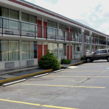 Royal Inn Knoxville Airport Al