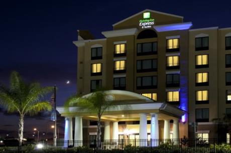 Holiday Inn Express Hotel & Suites ORLANDO - INTERNATIONAL DRIVE