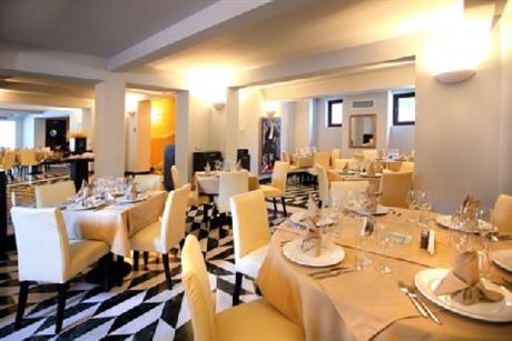 Vigo Hotel Ploiesti