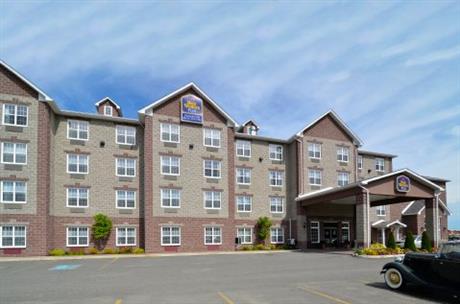 BEST WESTERN PLUS Fredericton Hotel & Suites