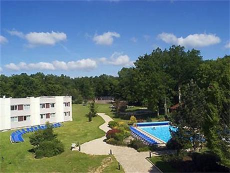 Novotel Fontainebleau Ury