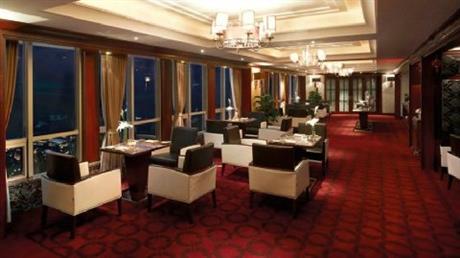 Optics Valley Kingdom Plaza Hotel