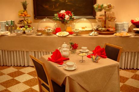 Regina Hotel
