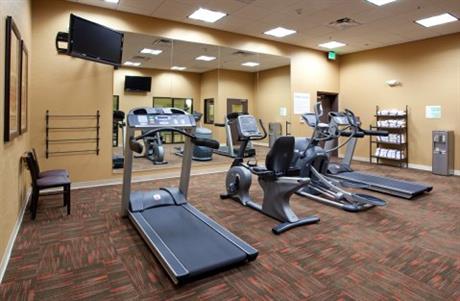 Holiday Inn Hotel & Suites DENVER AIRPORT