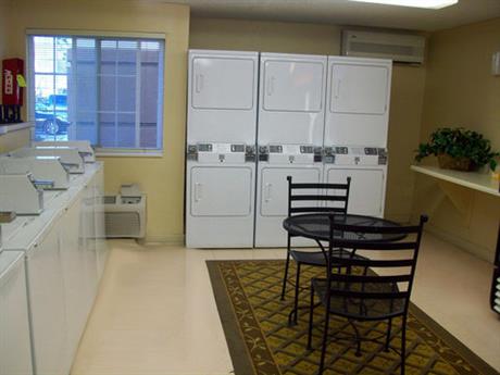 Candlewood Suites AT CITYCENTRE-ENERGY CORRIDOR