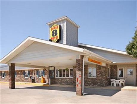 Super 8 Adair IA